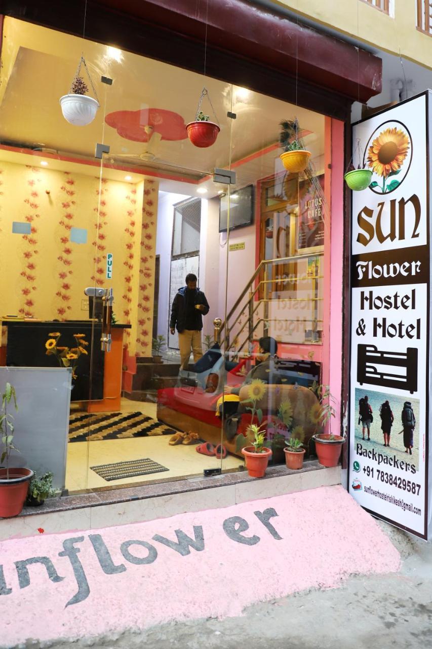 Sunflower Hostel & Hotel Rishikesh Exterior photo